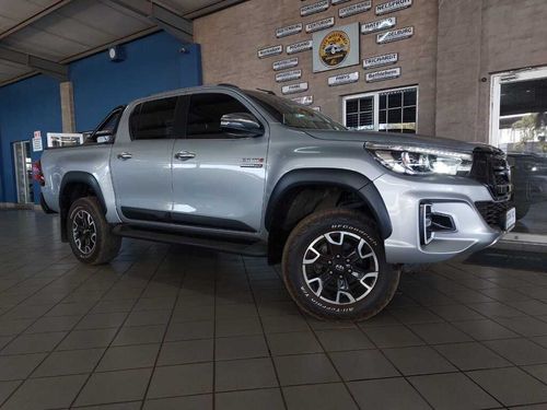 2020 TOYOTA HILUX 2.8 GD-6 RB LEGEND 4X4 A/T P/U D/C