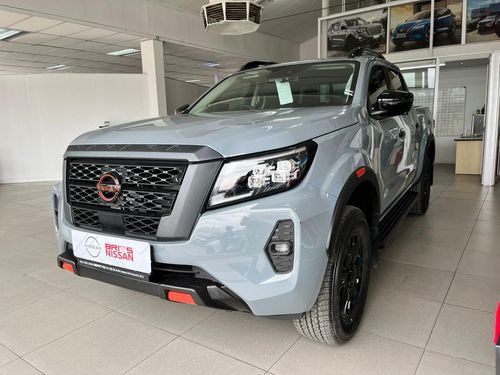 2024 Nissan Navara 2.5DDTi Double Cab PRO-2X