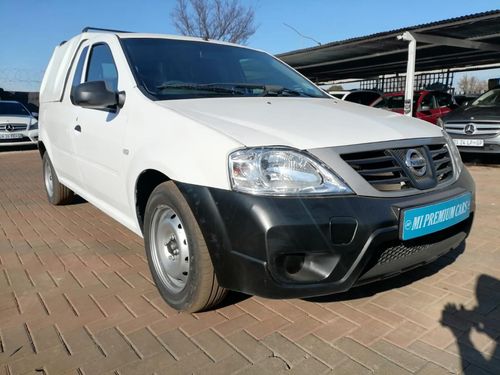 2020 NISSAN NP200 1.6i safety pack