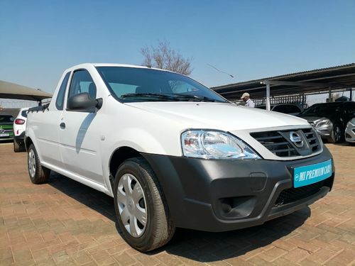 2020 NISSAN NP200 1.5dci safety pack