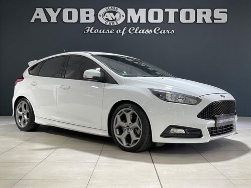 2018 Ford Focus ST 1