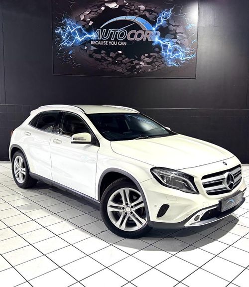 2015 Mercedes-Benz GLA GLA200 Auto