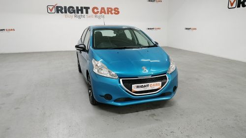 2013 Peugeot 208 5-Door 1.2 Access