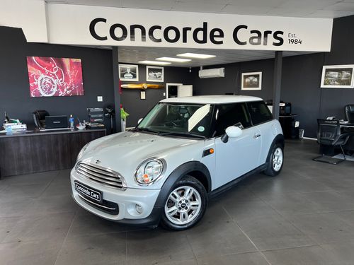 2013 MINI Hatch Cooper