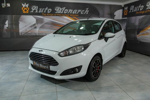 2014 Ford Fiesta 5-Door 1.6TDCi Trend