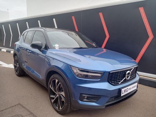 2021 Volvo XC40 T3 Momentum Auto