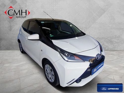 2016 Toyota Aygo 1.0 X-Play 5-dr