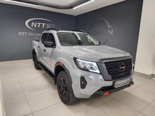 2021 NISSAN NAVARA 2.5DDTI PRO-4X 4X4 A/T D/C P/U