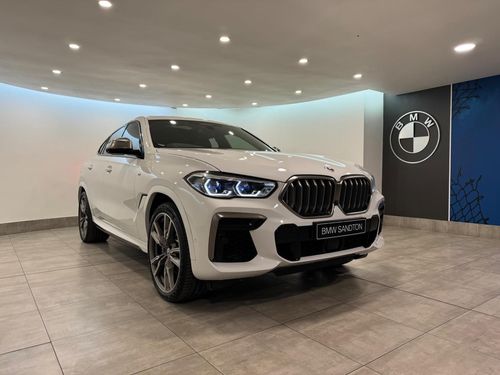 2022 BMW X6 M50i