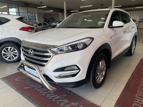 2018 HYUNDAI TUCSON 2.0 PREMIUM A/T