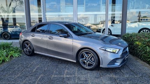 2019 MERCEDES-BENZ A-CLASS A200 (4DR)