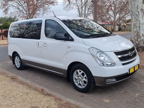 2013 Hyundai H-1 2.5 CRDi VGT Wagon auto