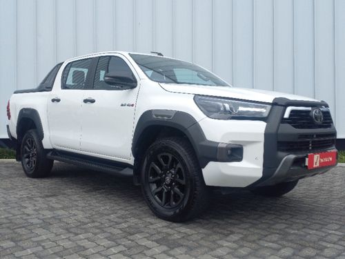 2023 TOYOTA HILUX 2.8 GD-6 RB LEGEND RS 4X4 A/T P/U D/C