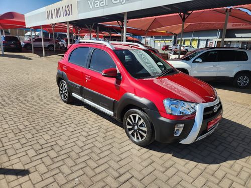 2020 Toyota Etios Cross 1.5 XS 5-dr