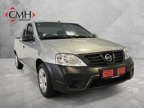 2022 Nissan NP200 1.6 8V Base + AC Safety