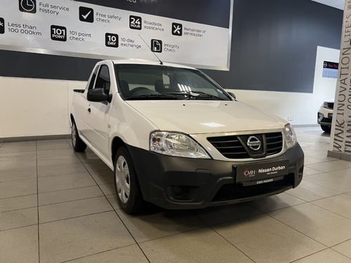 2022 Nissan NP200 1.6 8V Base + AC Safety