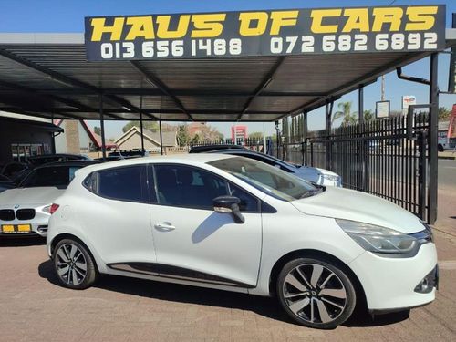 2015 Renault Clio IV 900T Dynamique 5-dr