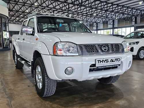 2015 NISSAN HARDBODY NP300 2.4I