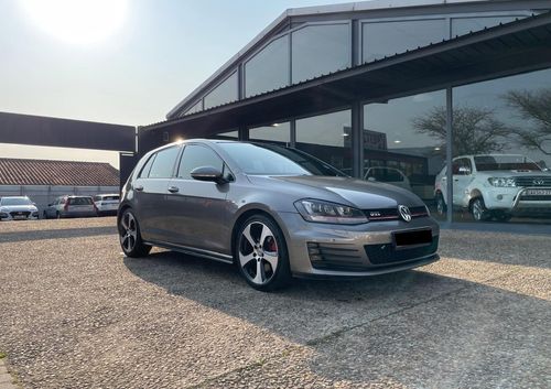 2014 Volkswagen Golf GTi