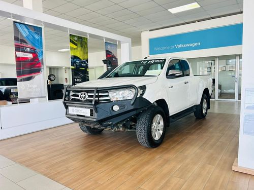 2017 Toyota Hilux 2.8GD-6 Xtra cab 4x4 Raider