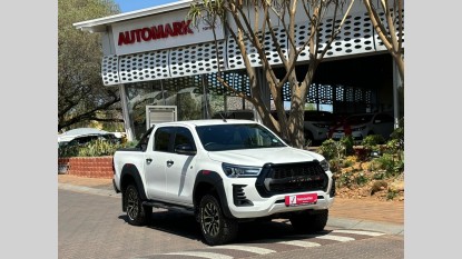 2023 TOYOTA HILUX 2.8 GD-6 4X4 GR-S