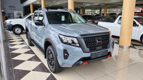 2024 Nissan Navara 2.5DDTi Double Cab PRO-2X