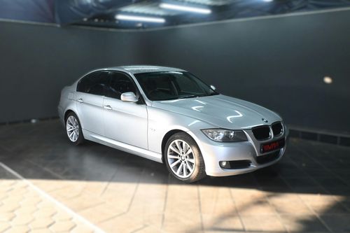 2011 BMW 320D A/T