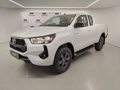 2024 TOYOTA HILUX 2.4 GD-6 RB RAIDER P/U E/CAB