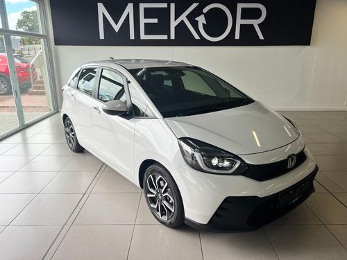 2024 White Honda Fit 1.5 Elegance