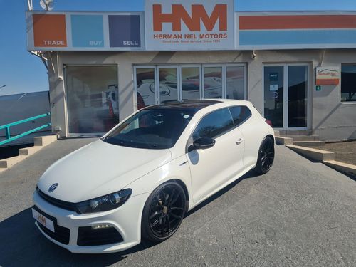 2011 VOLKSWAGEN SCIROCCO R