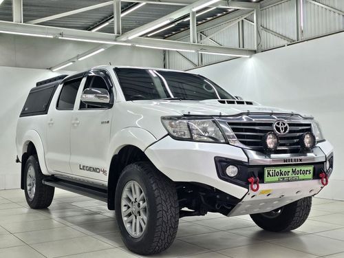 2015 TOYOTA HILUX 3.0 D-4D D/CAB 4X4 RAIDER LEGEND 45