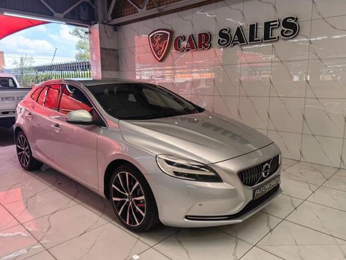 2017 Volvo V40 T4 INSCRIPTION GEARTRONIC