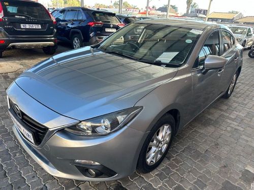 2015 Mazda 3 2.0 Individual Auto