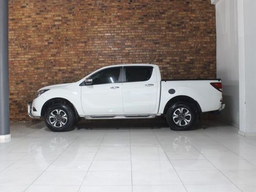 2020 Mazda BT-50 2.2TDi SLE P/U Double Cab R369 995