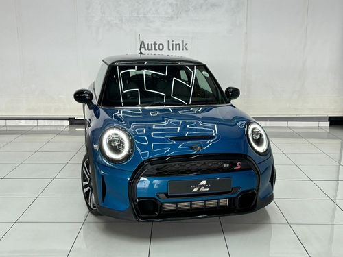 2022 MINI Hatch Cooper S Hatch 3-Door