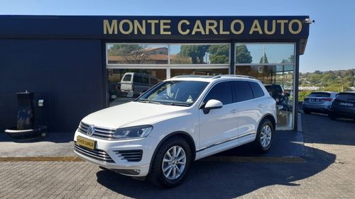 2015 VOLKSWAGEN TOUAREG V8 TDI EXECUTIVE