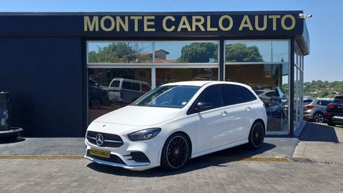 2019 MERCEDES-BENZ B-CLASS B200 AMG LINE