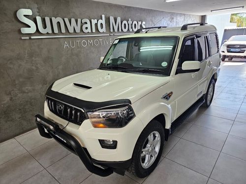 2017 MAHINDRA SCORPIO 2.2 M HAWK 4X4 8 SEAT (S10)