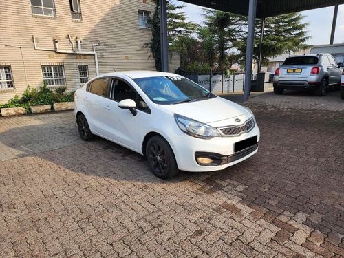 2014 Kia Rio 1.4 Sedan