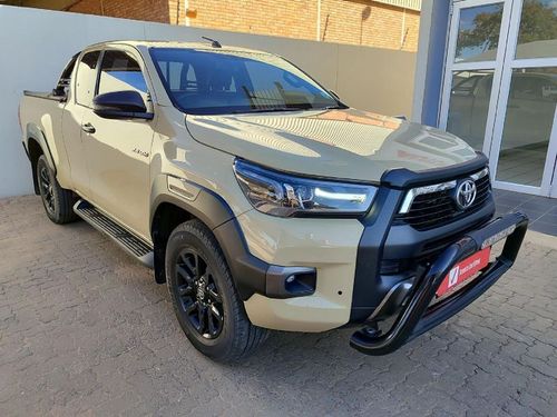 2021 Toyota Hilux 2.8 GD-6 Raised Body Legend 4x4 Auto Extended Cab