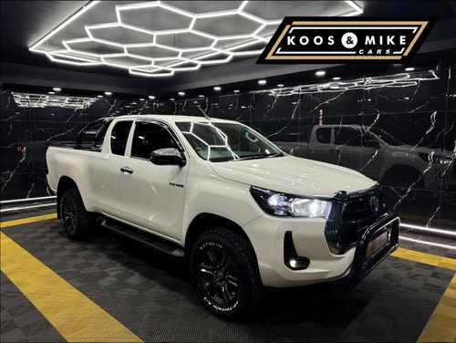 2022 TOYOTA HILUX 2.4 GD-6 RB RAIDER 6AT XC