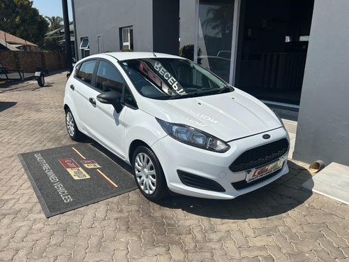 2017 Ford Fiesta 5-Door 1.0T Ambiente