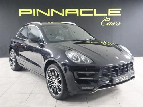 2015 Porsche Macan MACAN TURBO