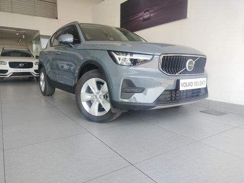 2023 Volvo XC40 B3 Essential Geartronic (Mild Hybrid)