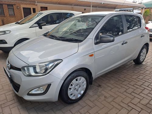 2015 HYUNDAI I20 1.2 motion