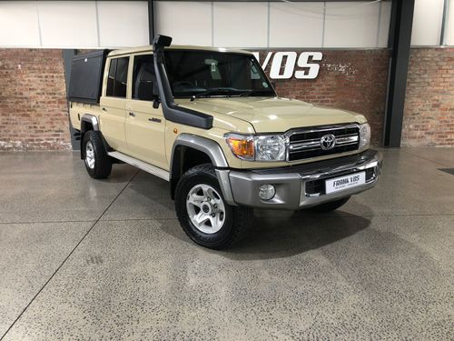 2022 TOYOTA LAND CRUISER 79 4.0 V6 DOUBLE CAB 2022 Toyota Land Cruiser 79 4.0 V6 Double Cab