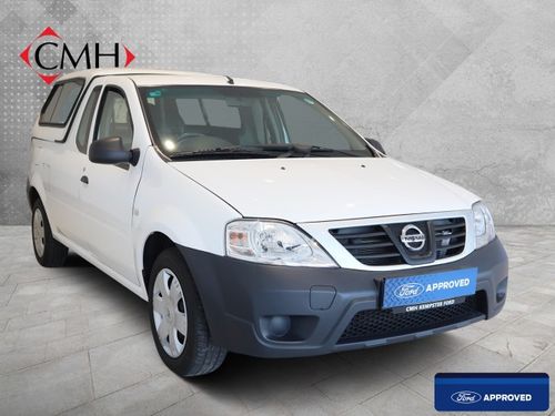 2022 Nissan NP200 1.6 8V Base + AC Safety