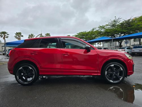 2019 AUDI Q2 30tfsi sport