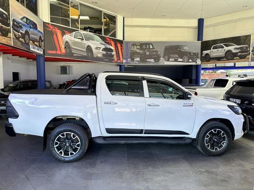 2019 TOYOTA HILUX 2.8gd-6 double cab legend 50 auto