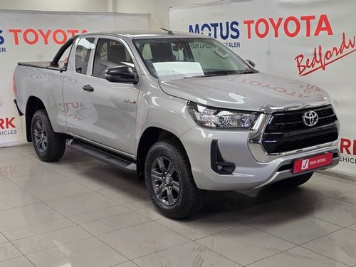 2024 TOYOTA HILUX 2.4 GD-6 RB RAIDER A/T P/U E/CAB